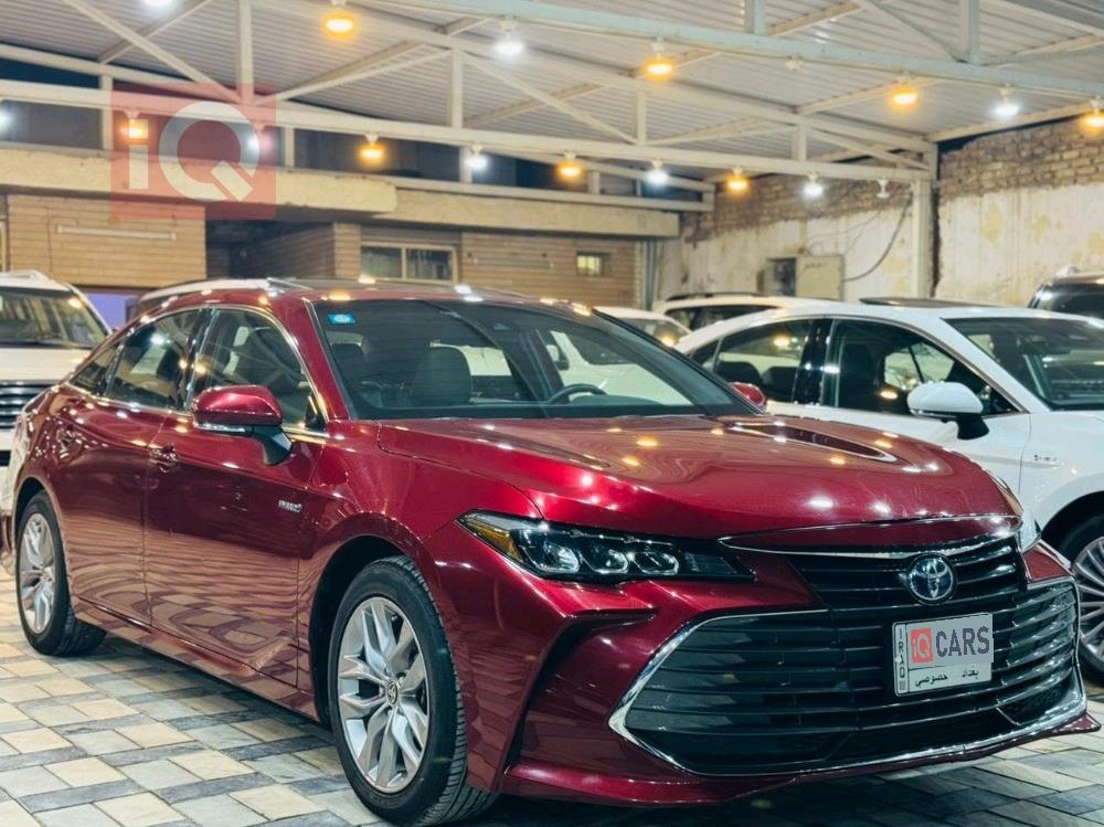 تويوتا أفالون